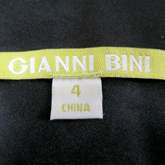 Gianni Bini Tiered Floral Mini Skirt Size 4 - Picture 3 of 4